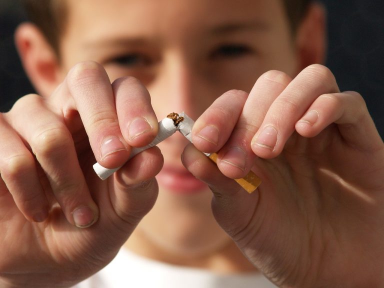8 Self–Help Tips to Stop Smoking